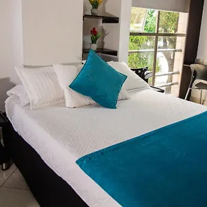Aw Urban Estadio Hotel